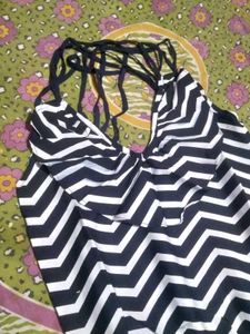 women's top