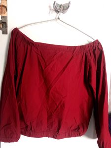 Stylish Red Off-Shoulder Zip-Up Crop Top |Size M |