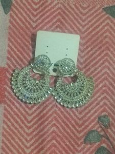 Assorted Women's Earrings Set