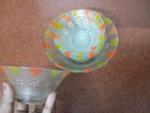 Glass Dessert small 5 &amp; 1 big Bowls