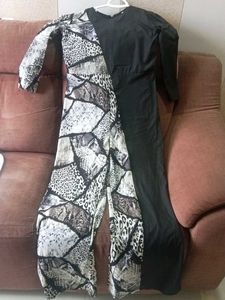 Chic Black Kurta with Animal Print Sleeves