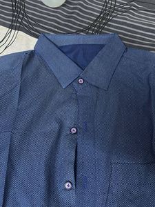 Men's Blue Textured Short Sleeve Shirt