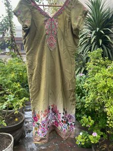 Embroidered Olive Green Kurta
