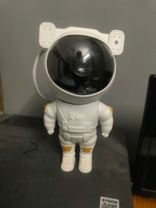 Astronaut Projector &amp; Wireless Earbuds