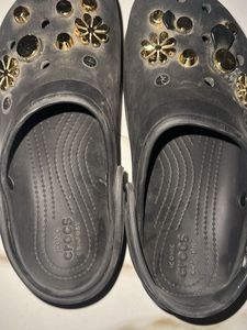 crocs for girls 👌