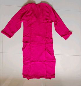 Beautiful Pink Embroidered Kurta