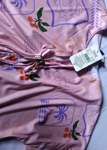 Chic Pink Printed Crop Top