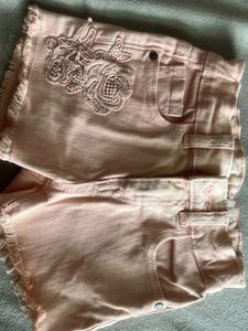 Cute Peach Denim Shorts with Rose Detail