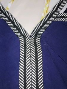 (100)Navy Cold Shoulder Top