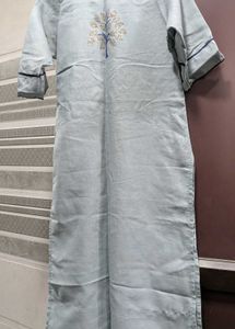 Elegant Grey Kurta with Tree Embellishment