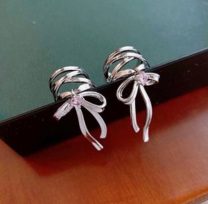 Chic Silver Bow Ear Cuff