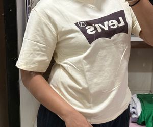 Classic Levi's Logo T-Shirt