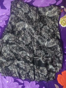 Sleeveless Black &amp; White Print Dress