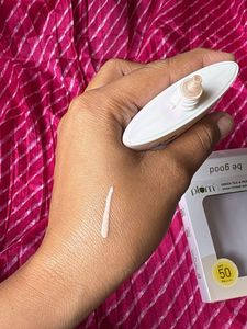 Plum Green Tea &amp; Peptide Sunscreen Serum SPF 50