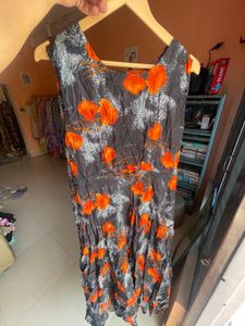 Flowy Floral Print Sleeveless Dress