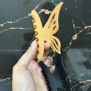 Last Stock Butterfly Hair Claw Clips