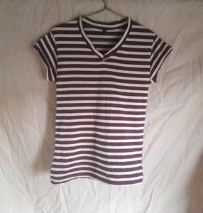 Women Casual Wear White V-Neck T-shirt Summer Top