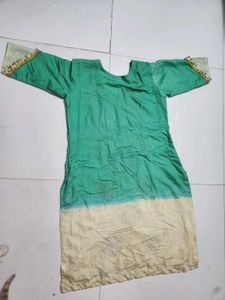 Embellished Kurta Set with Pants
