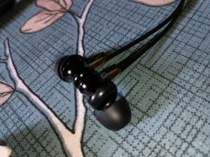 Nitro wireless neckband earbuds headphones