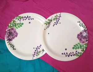 Unused New Floral Design Dinner Plates - Set of 2