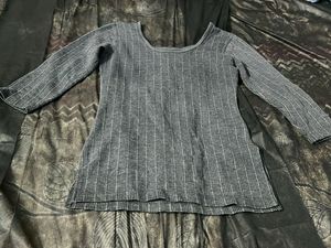 Ribbed Grey Long Sleeve Warmer