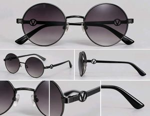 Stylish Round Sunglasses