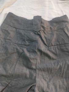 Women's Plaid Trousers