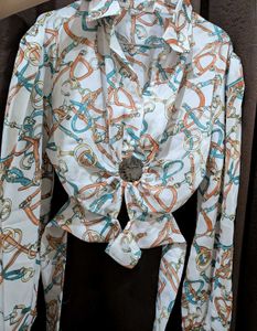Stylish Belt Print Crop Shirt