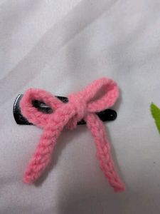 5 Colourful Cute Crochet Bow Hair Clips