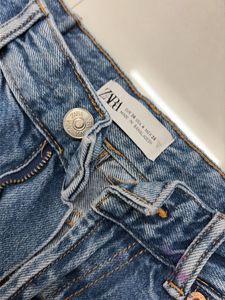 Zara Classic Blue Fade Denim Jeans