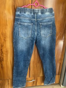 UCB KIDS Blue Wash Denim Jogger Jeans-xl