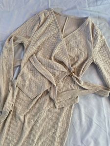 Chic Textured Wrap Dress