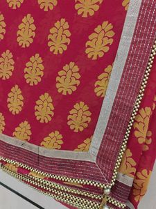 Beautiful Red &amp; Gold Print Saree
