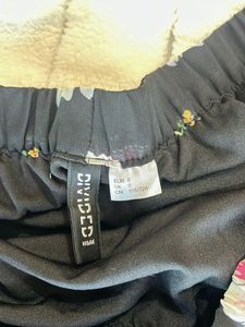 H&amp;M - Floral Sheer Skirt