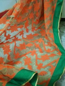 Vibrant Paisley Pattern Dupatta