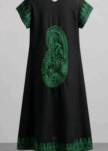 Elegant Black Kurta with Green Embroidery