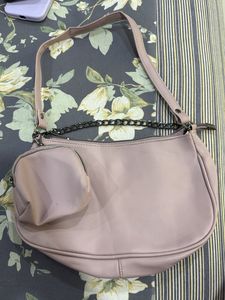 Stylish Pink Shoulder Bag with Coin Pouch