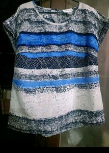 Smart Multicolour Tunic In L/40 Size For Women