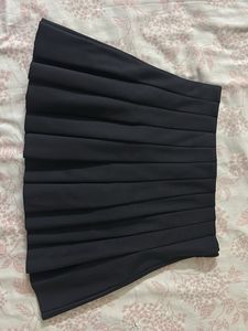 Black Pleated Mini Skirt