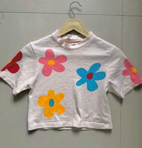 Cute Floral Print Cropped T-Shirt