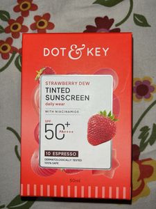 Dot &amp; Key Tinted Sunscreen Lot