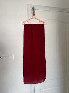 maroon hijab
