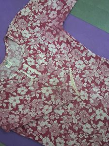 Floral Print Kurta with Lace Detail