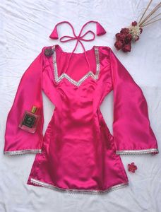 Hot pink Dori neck corset kurti 🩷
