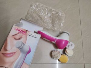 Nova Face Massager