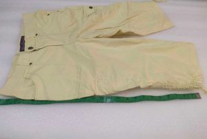 Imported Gloria Vanderblit Capri