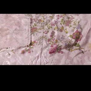 Vintage Floral Brocade Fabric bedsheet pillows