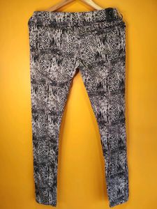 Black White Printed Trouser..