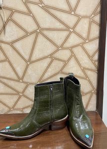 Stylish Green Croc Embossed Boots