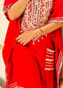 Elegant Red Embroidered Kurta Set